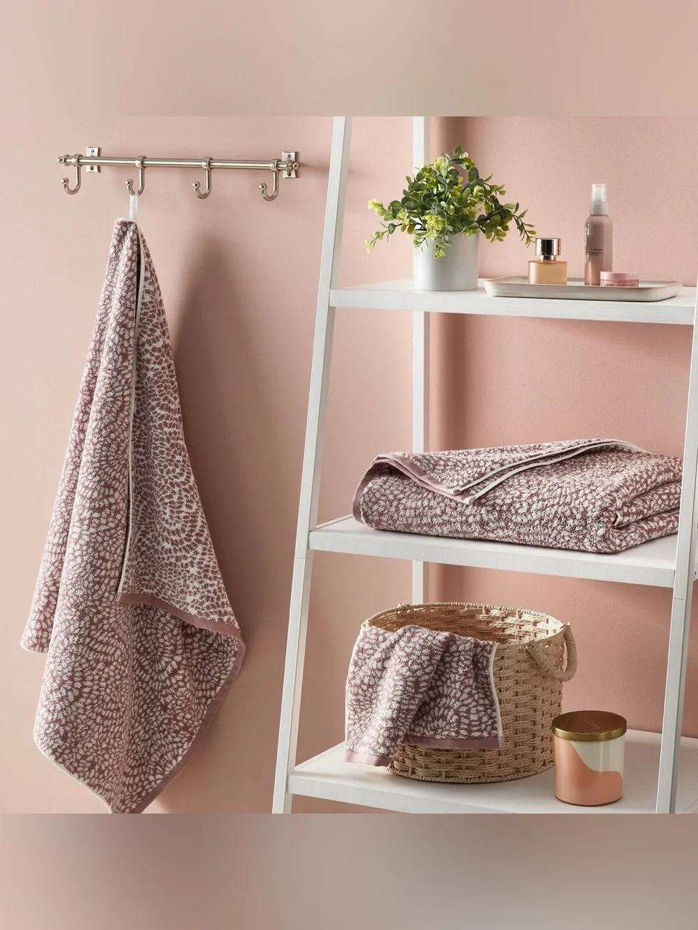 Boho Bath Towel Mauve Threshold 100% Cotton Terry target pink white floral